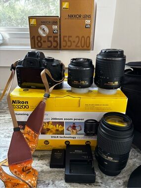 Nikon 3200 DSLR Camera Kit with Black Body and Black Lenses